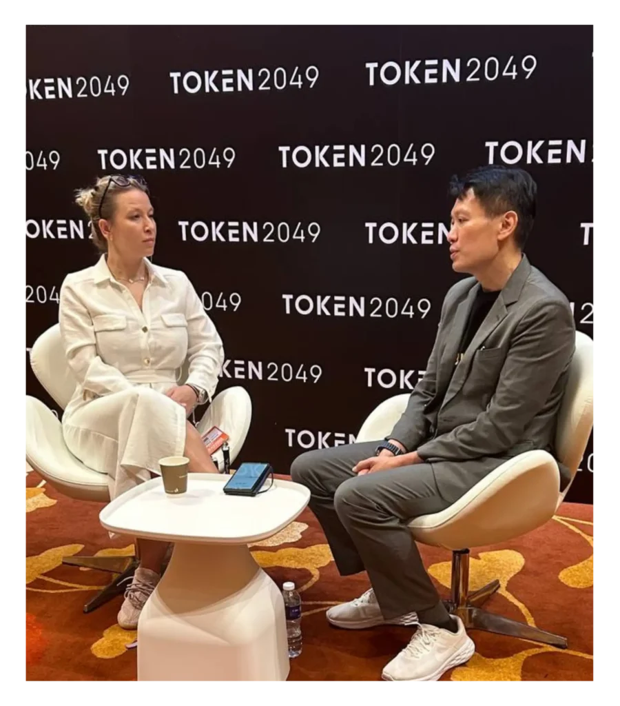 Irina Heaver with Binance CEO Richard Teng, discussing cryptocurrency regulation, digital asset compliance, and Web3 legal strategy in the UAE and global markets